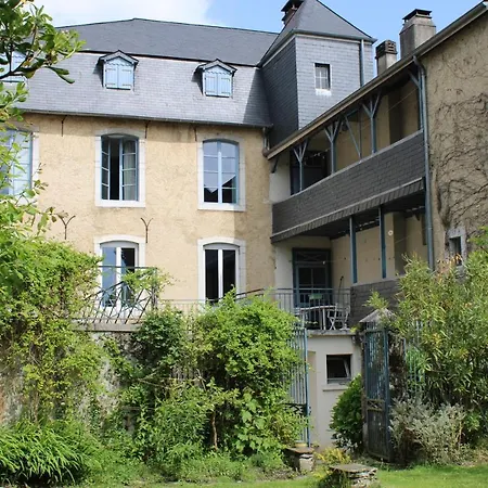La Du Peintre Guest house Oloron-Sainte-Marie