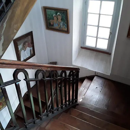 La Du Peintre Guest house *