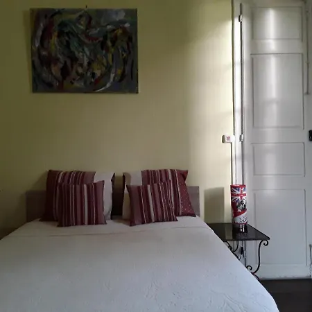 La Du Peintre Guest house